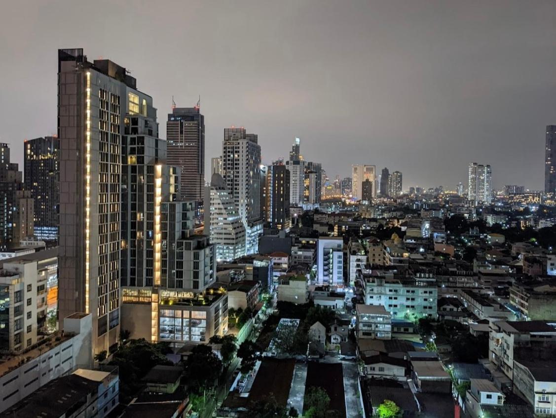 Monthly And Annual Apartment Bangkok
