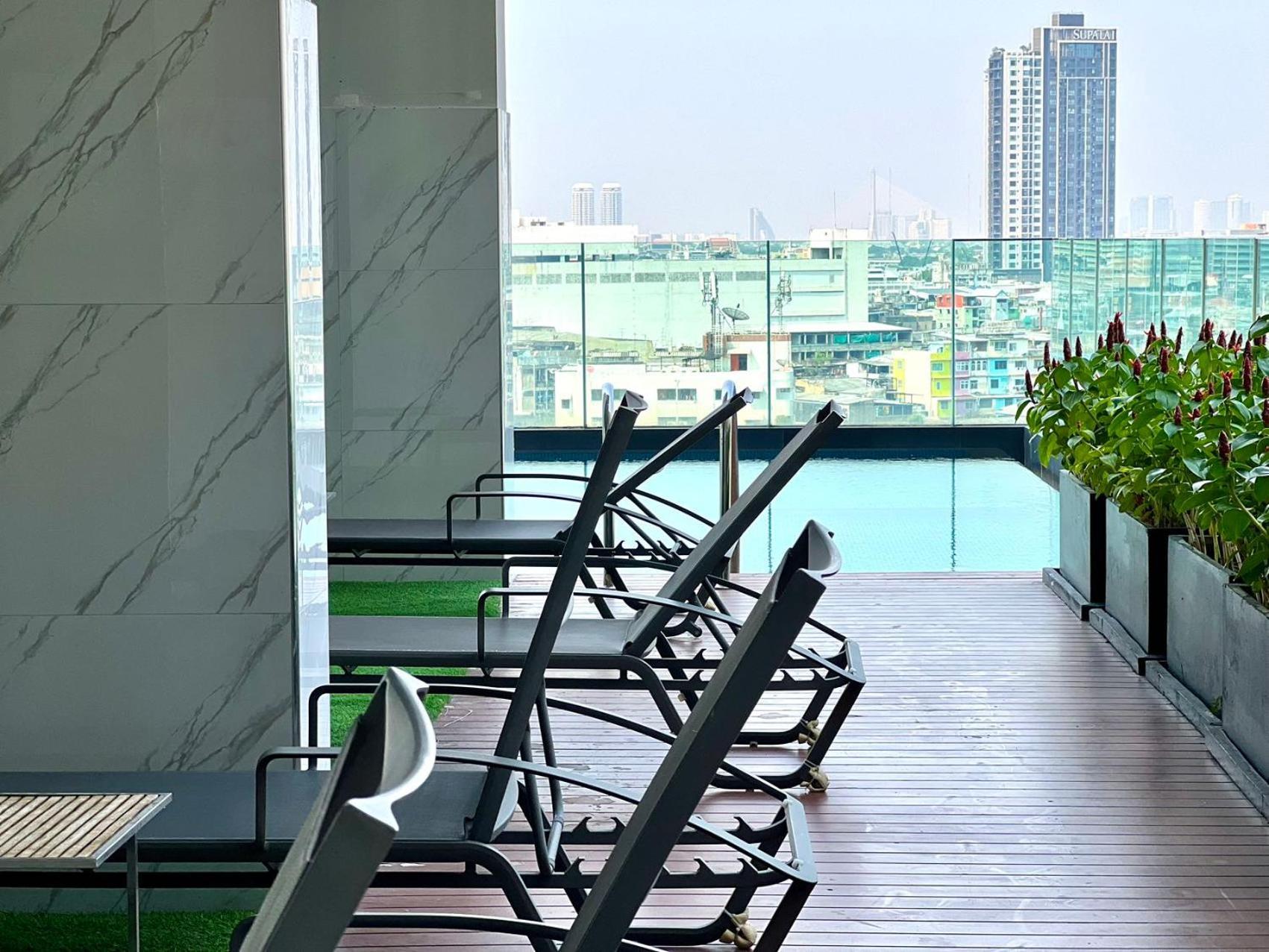 Monthly And Annual Bangkok